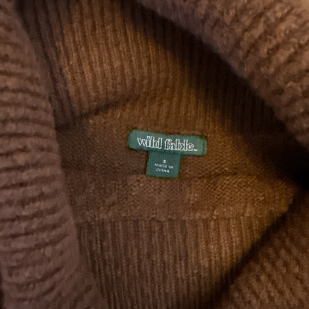 Wild Fable Brown Cable Knit Cowl Neck Cropped Sweater Size S - Picture 2 of 2